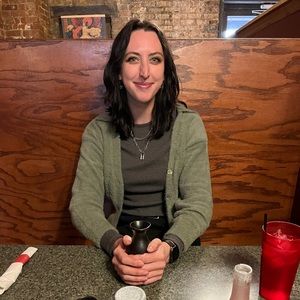 Meet your Posher, Emma